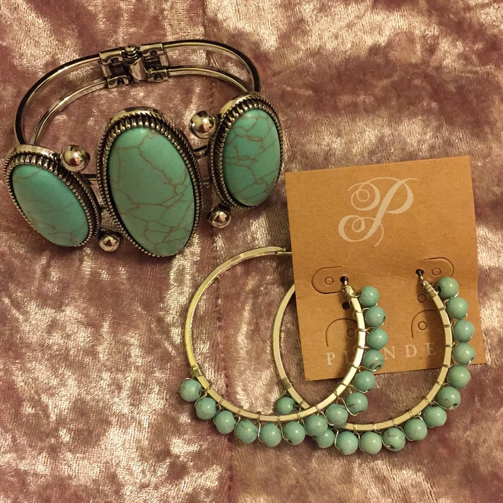Turquoise Bracelet and Earring Set